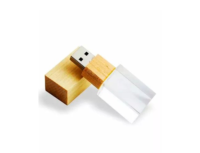 Pen Drive Acrlico e Madeira Personalizado