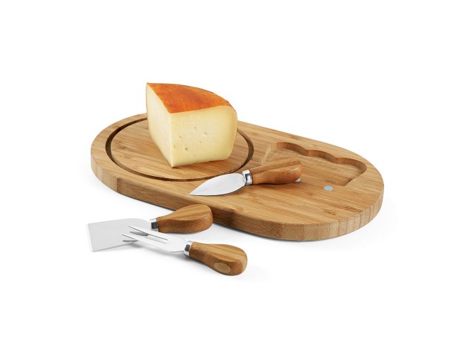 PALERMO. Tbua de queijos